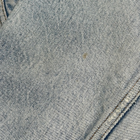 Vintage Levi’s Distressed Flannel Lined Jean Jacket - Picture 7 of 15